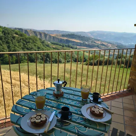 La Stradella Vacanze Apartment *