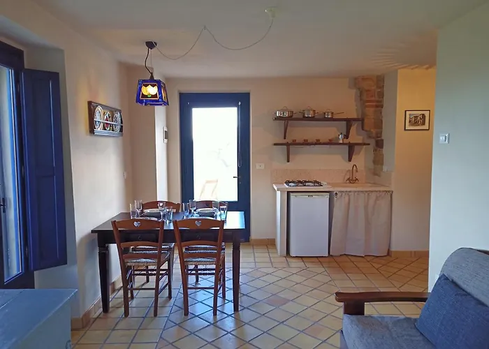 La Stradella Vacanze Apartment *